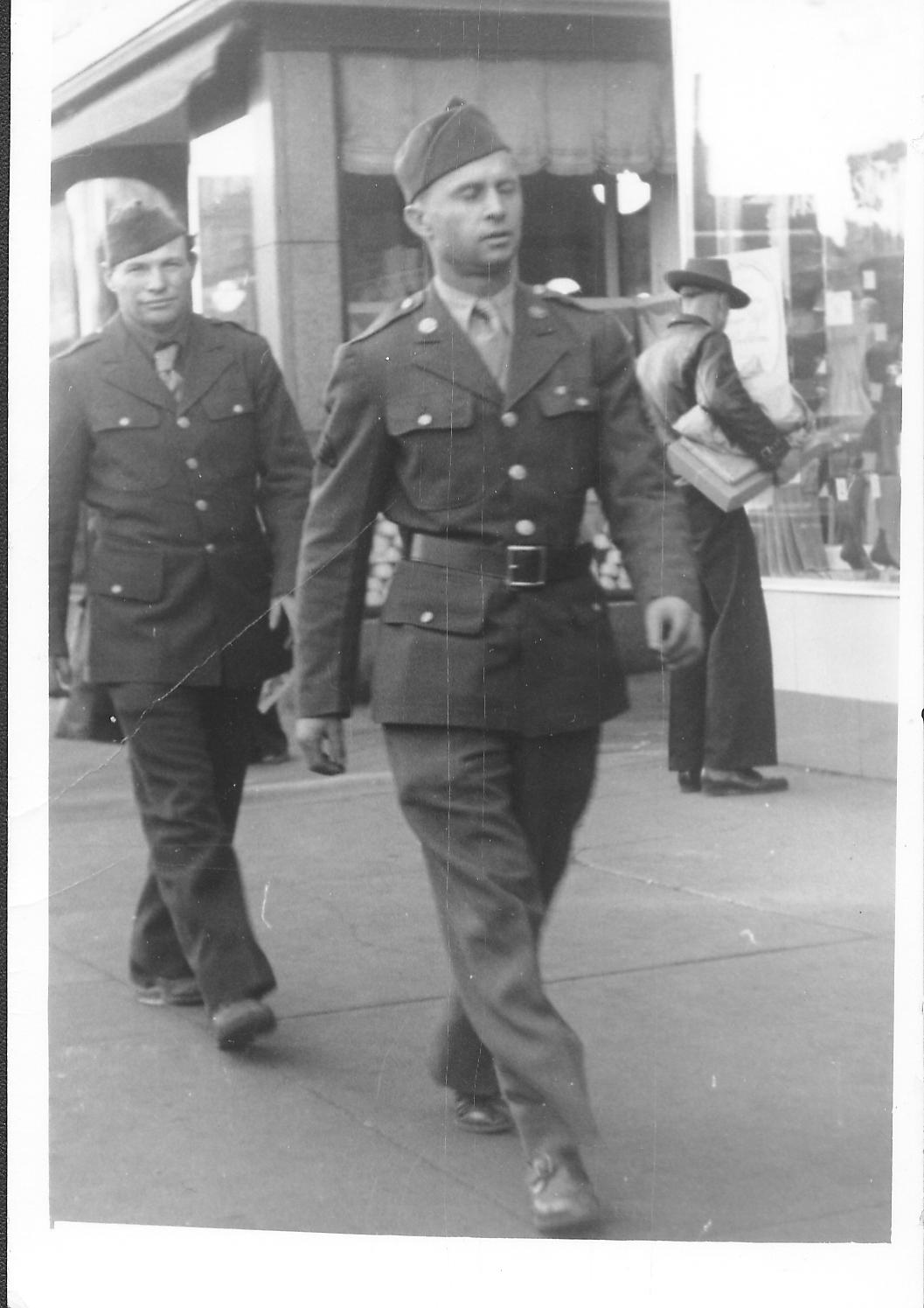 woodward William Edward  (bud) military.jpg